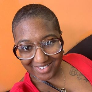 Meet your Posher, Marshae